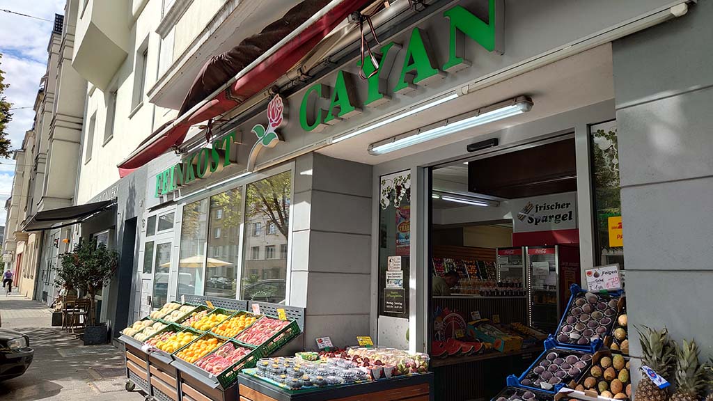 Feinkost Cayan – Ladenansicht